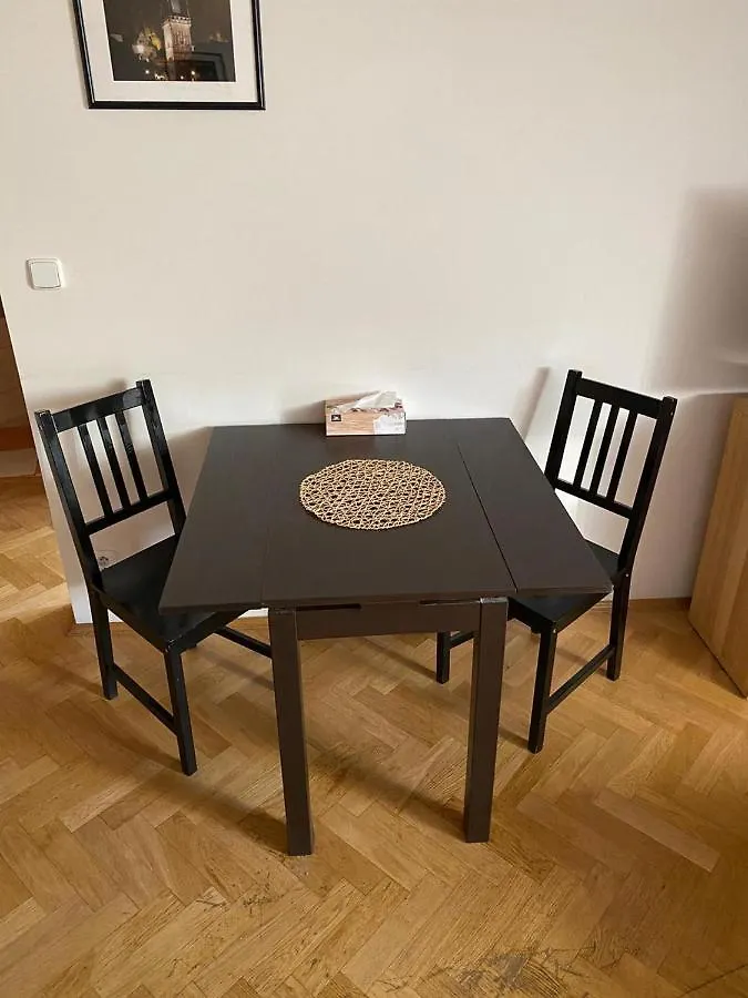 Beautiful Apartment Near Florenc Area Of Praha